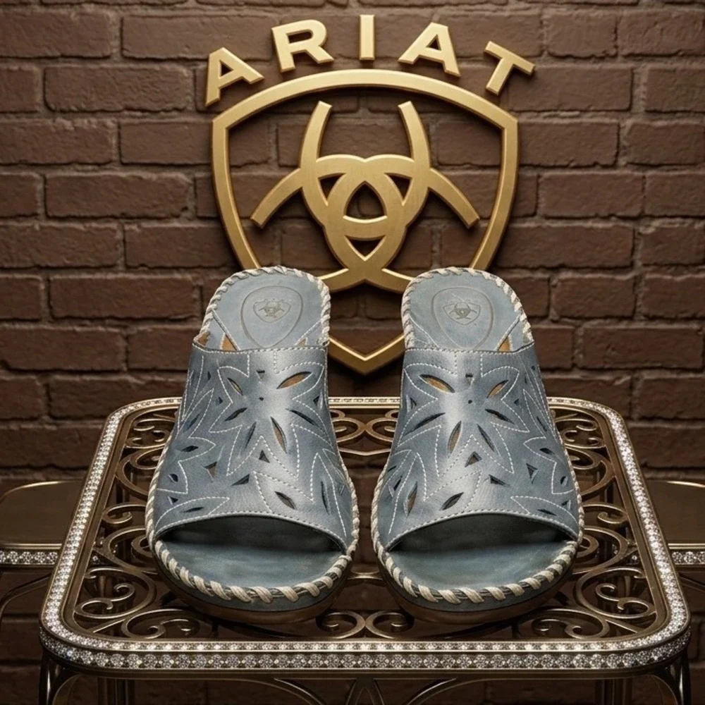 🔥Ariat 🦋💙🦋Blue Leather Laser Cut Floral Wedge Slide Sandals Mules Size‎ 8B